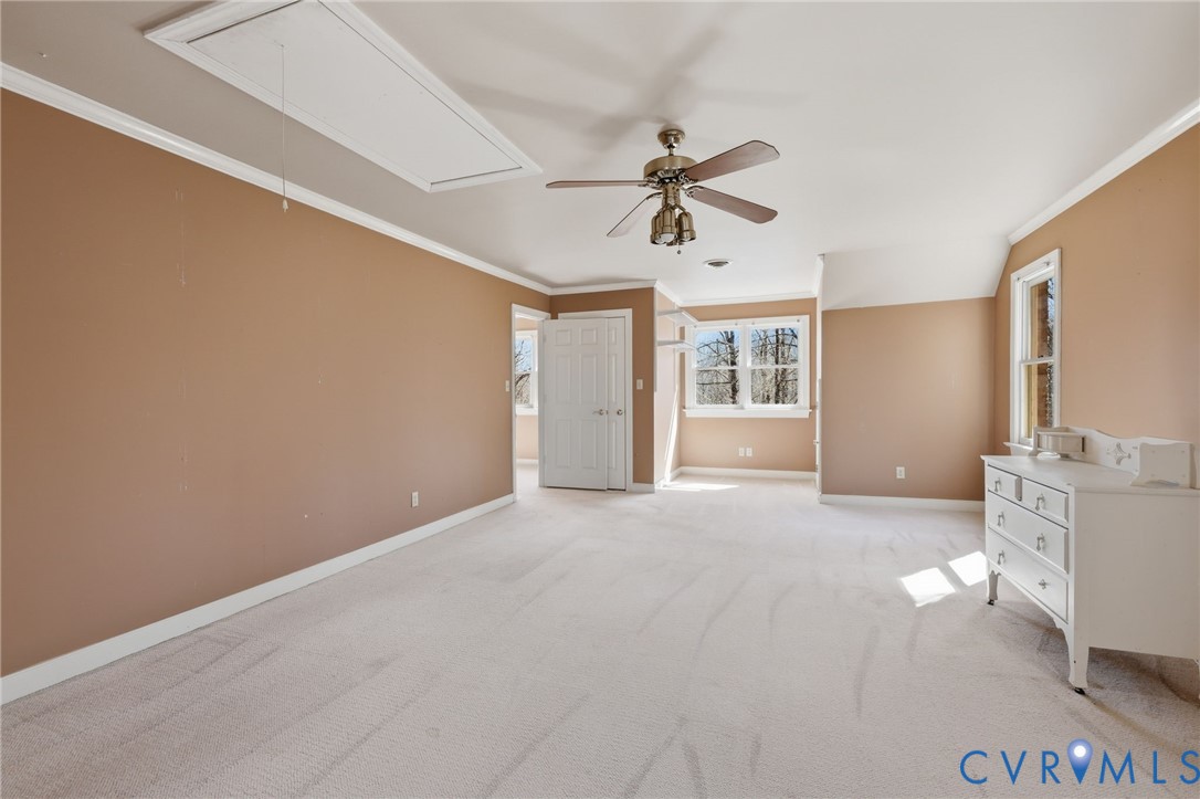 2410 Gobbler Ridge Rd
