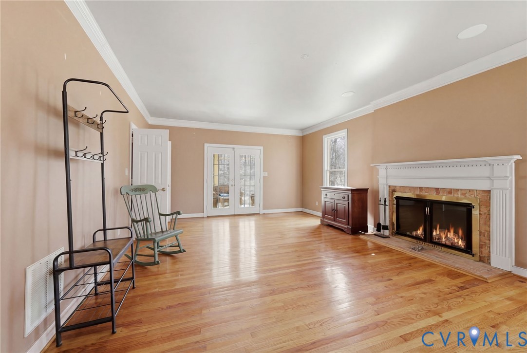 2410 Gobbler Ridge Rd