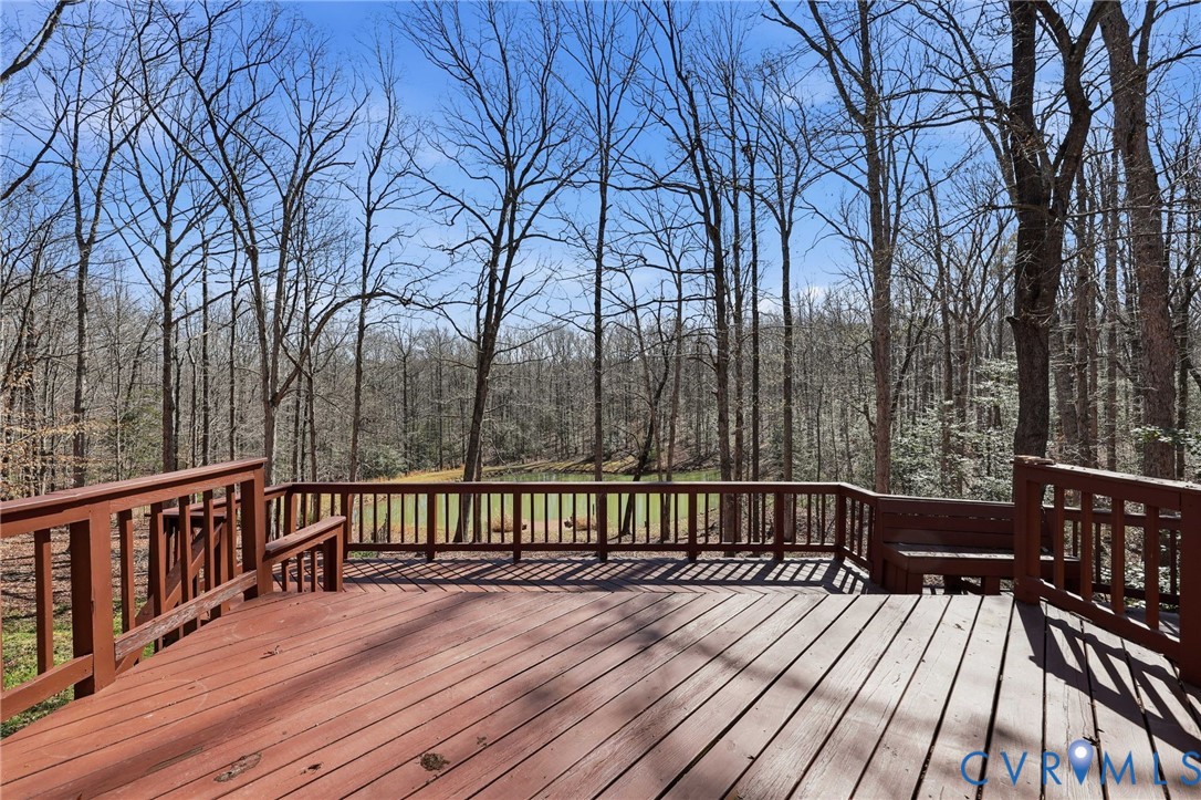 2410 Gobbler Ridge Rd