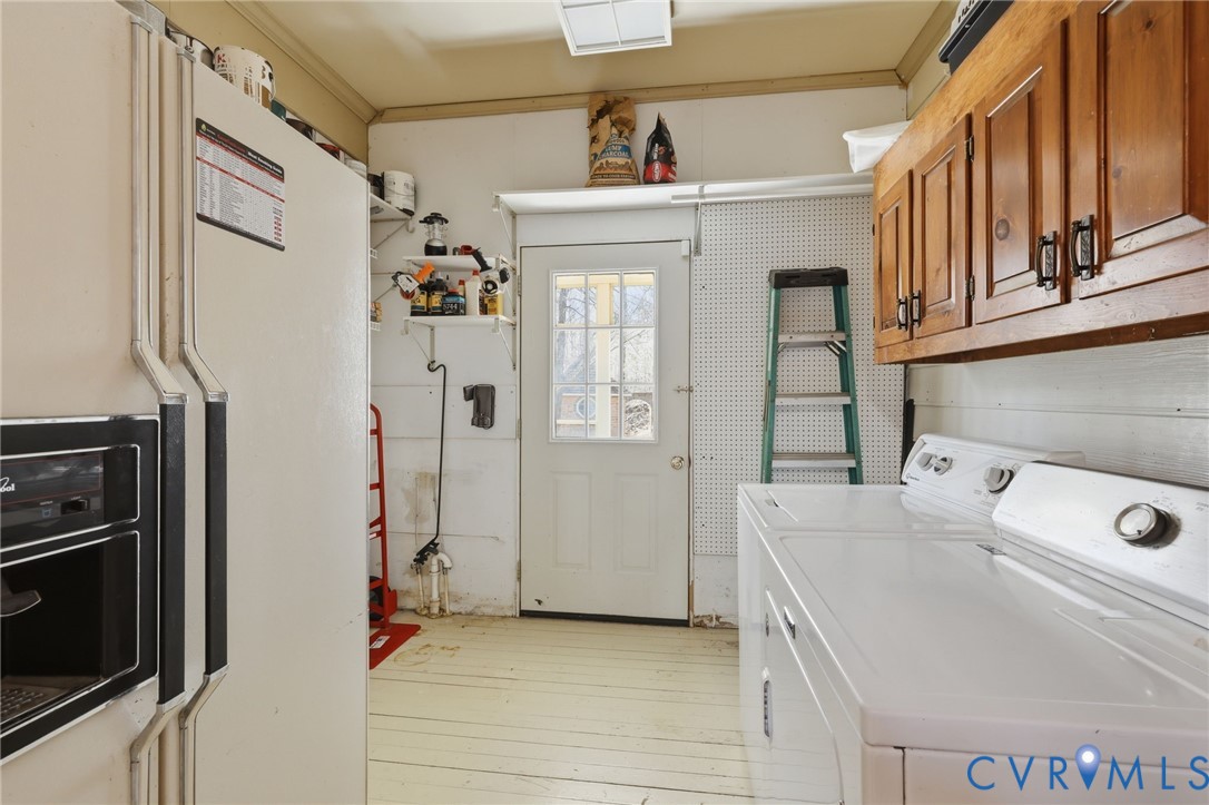 2410 Gobbler Ridge Rd