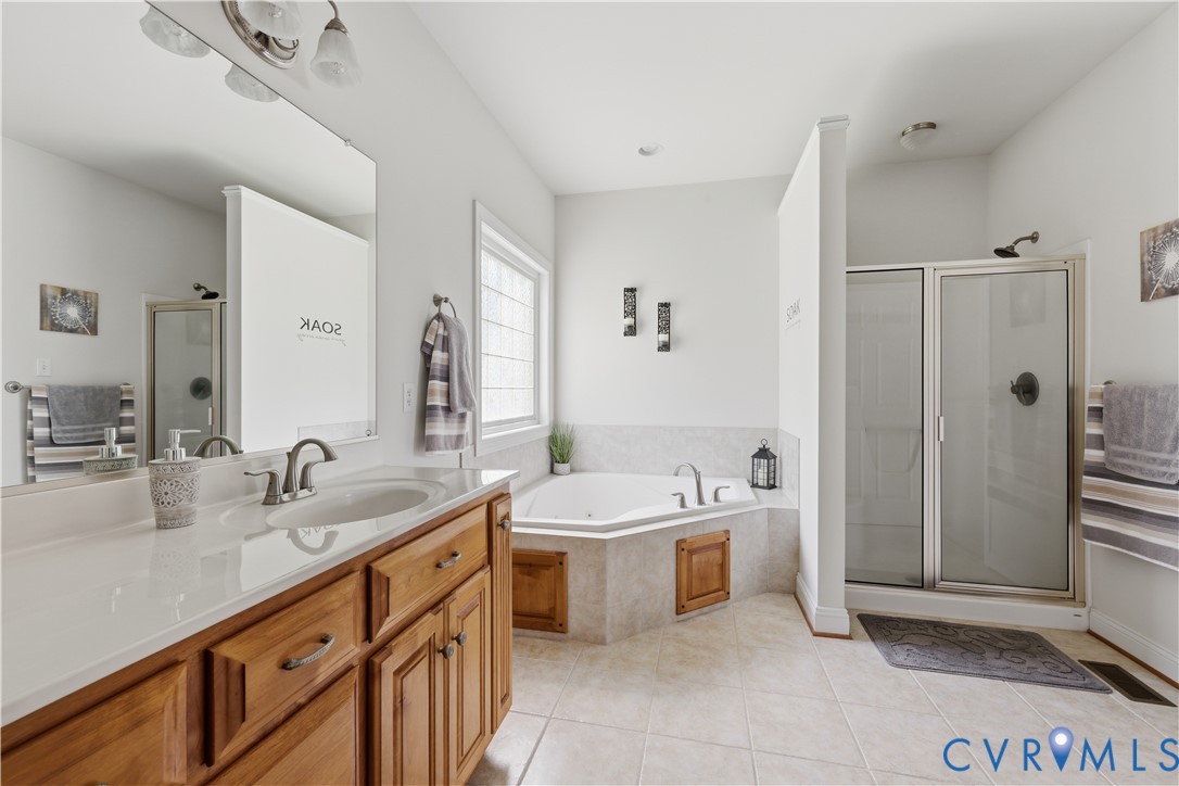 15249 Willow Hill Ln