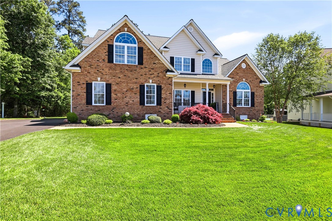 15249 Willow Hill Ln