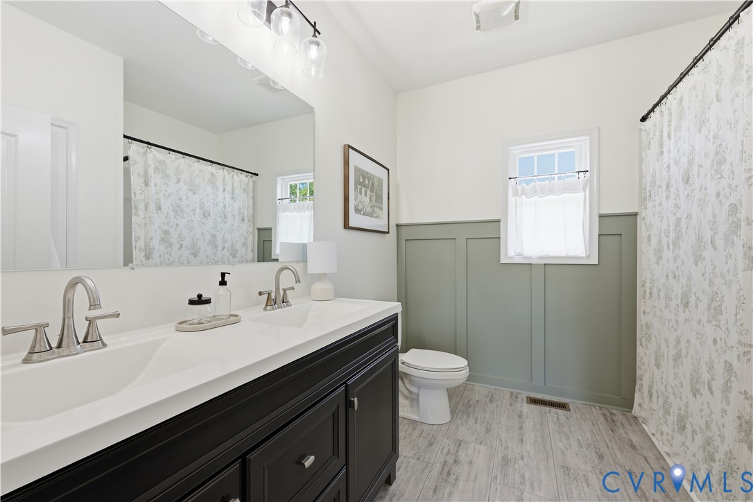235 Stoney Point Rd