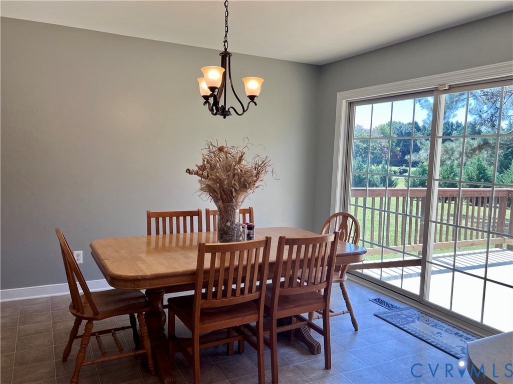 2301 Graceland Dr