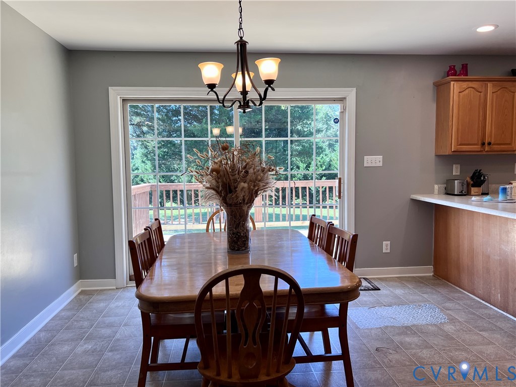 2301 Graceland Dr