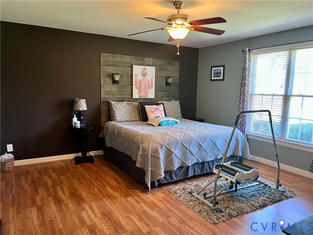 2301 Graceland Dr