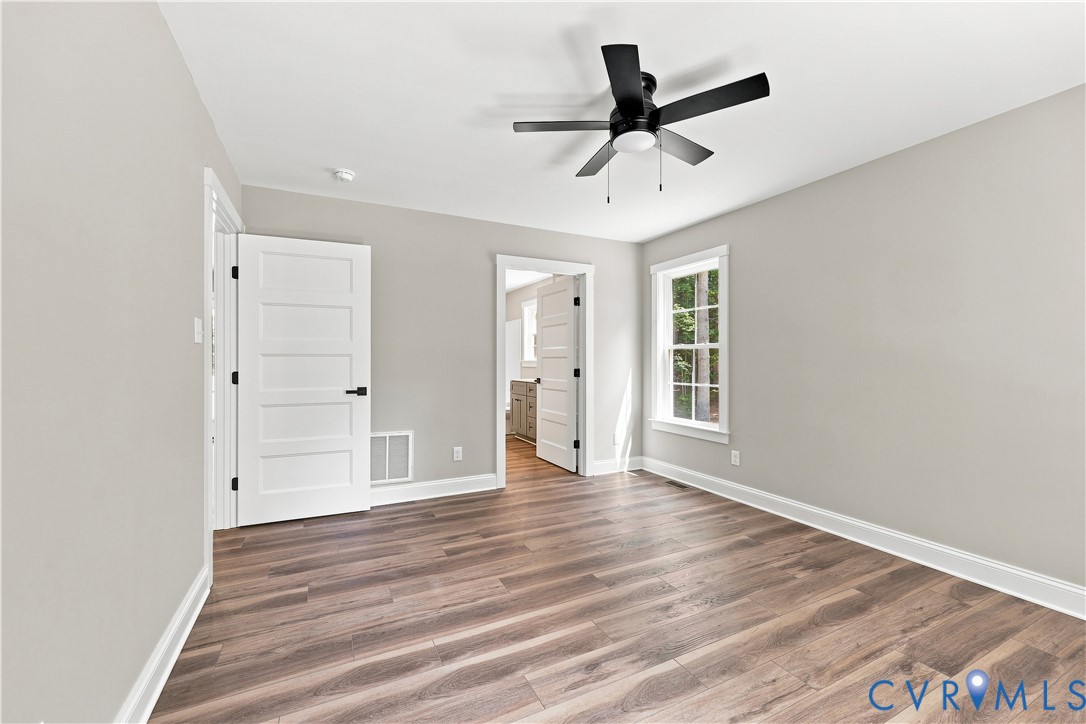 42 Clinton Farm Ct