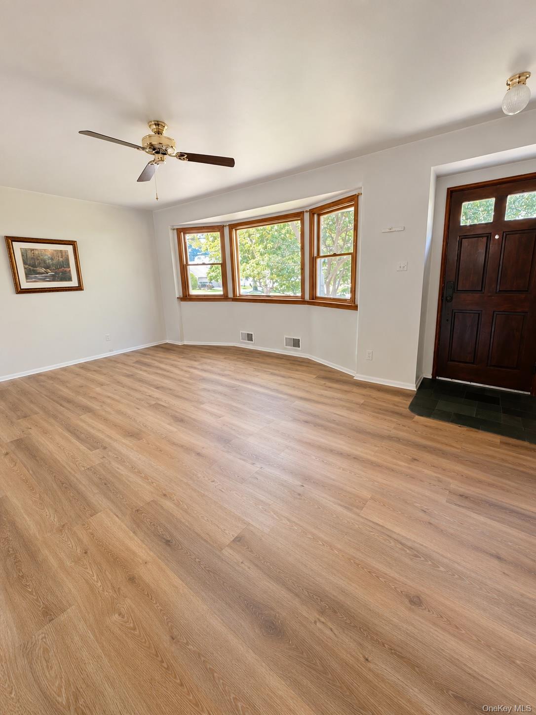 16 Clay Pitts Road