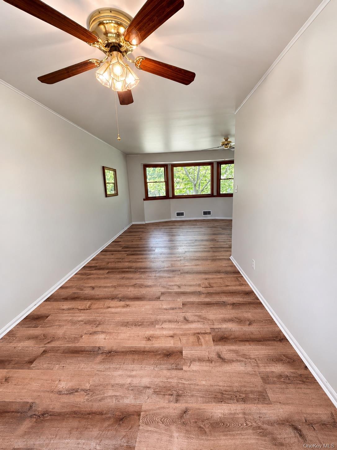 16 Clay Pitts Road