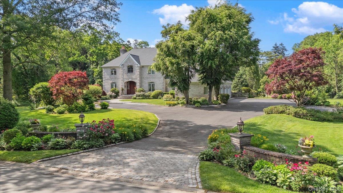 10 Overbrook Lane
