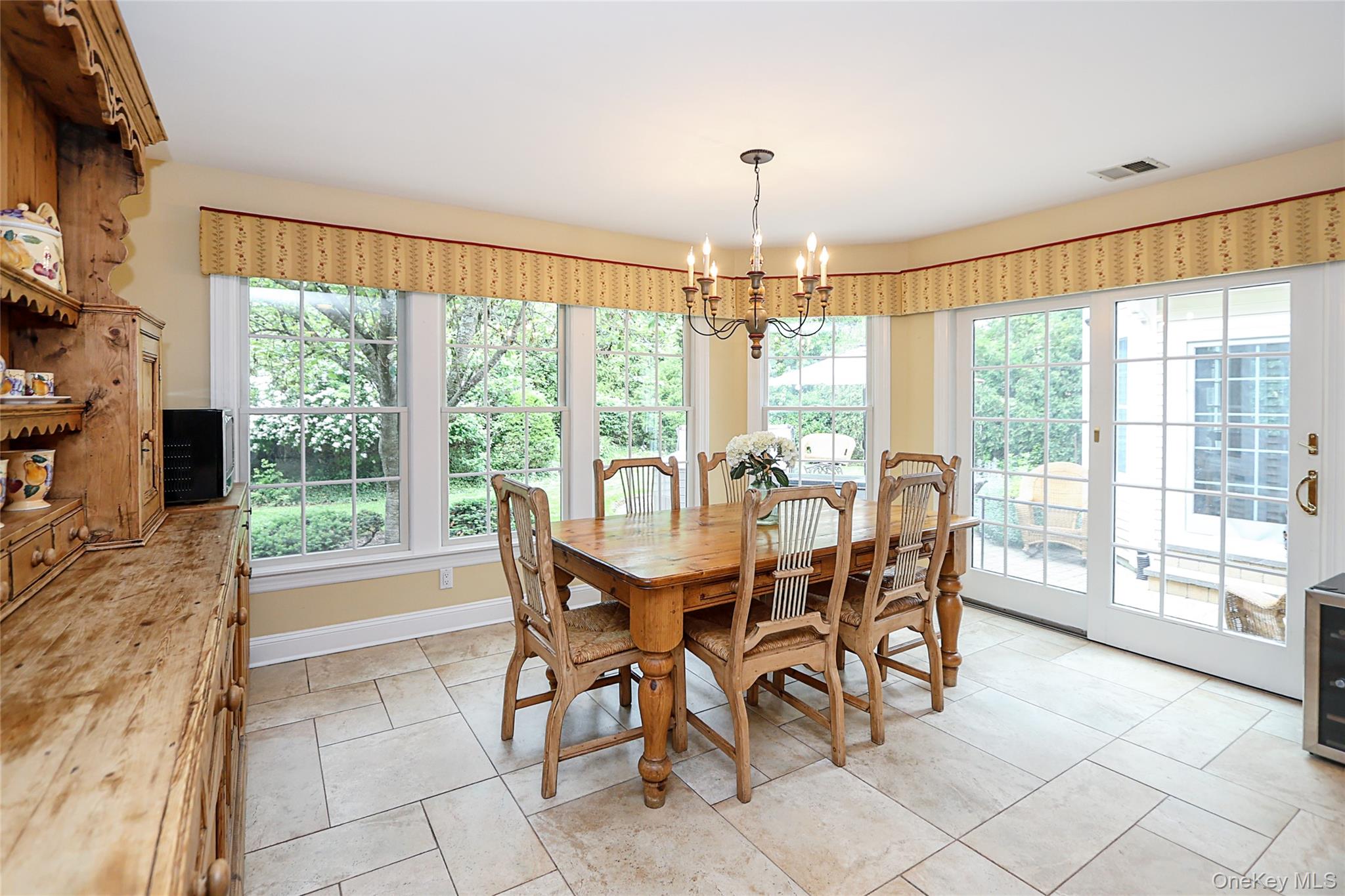 30 Todd Drive E