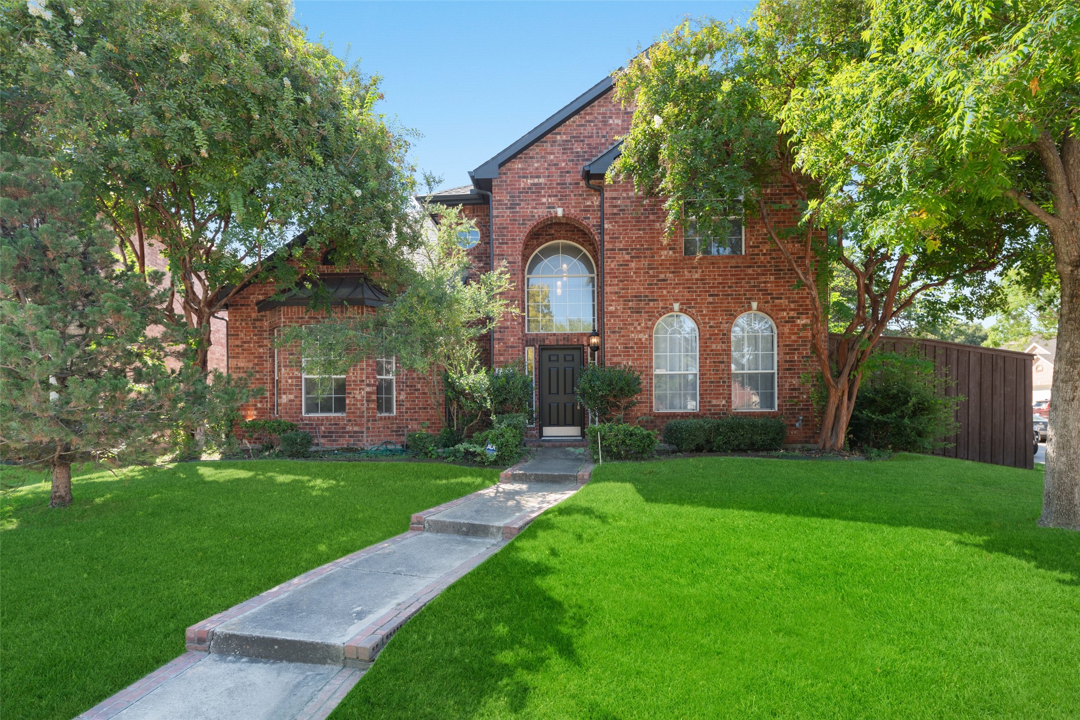 537 Claremont Court