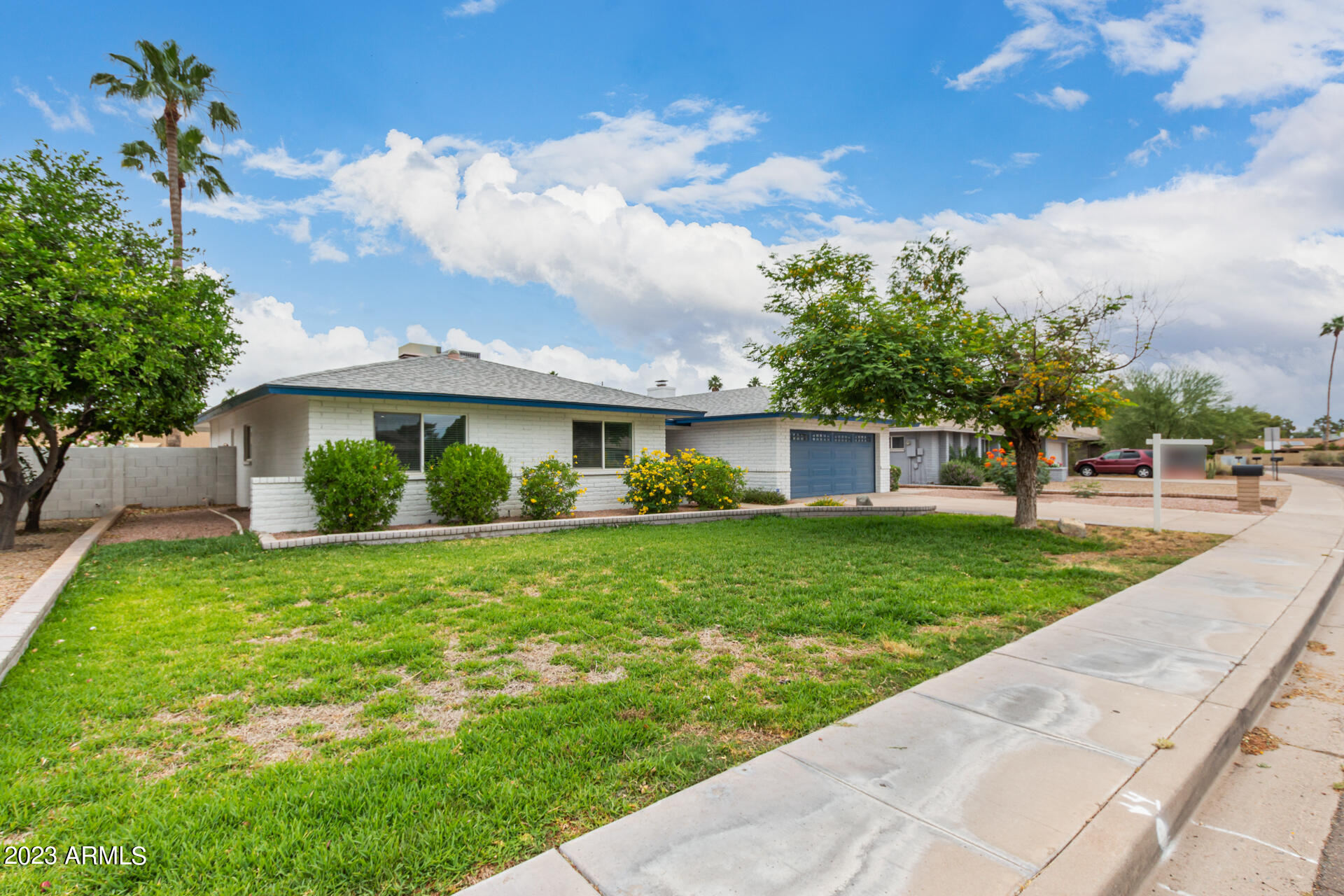 2020 E WATSON Drive