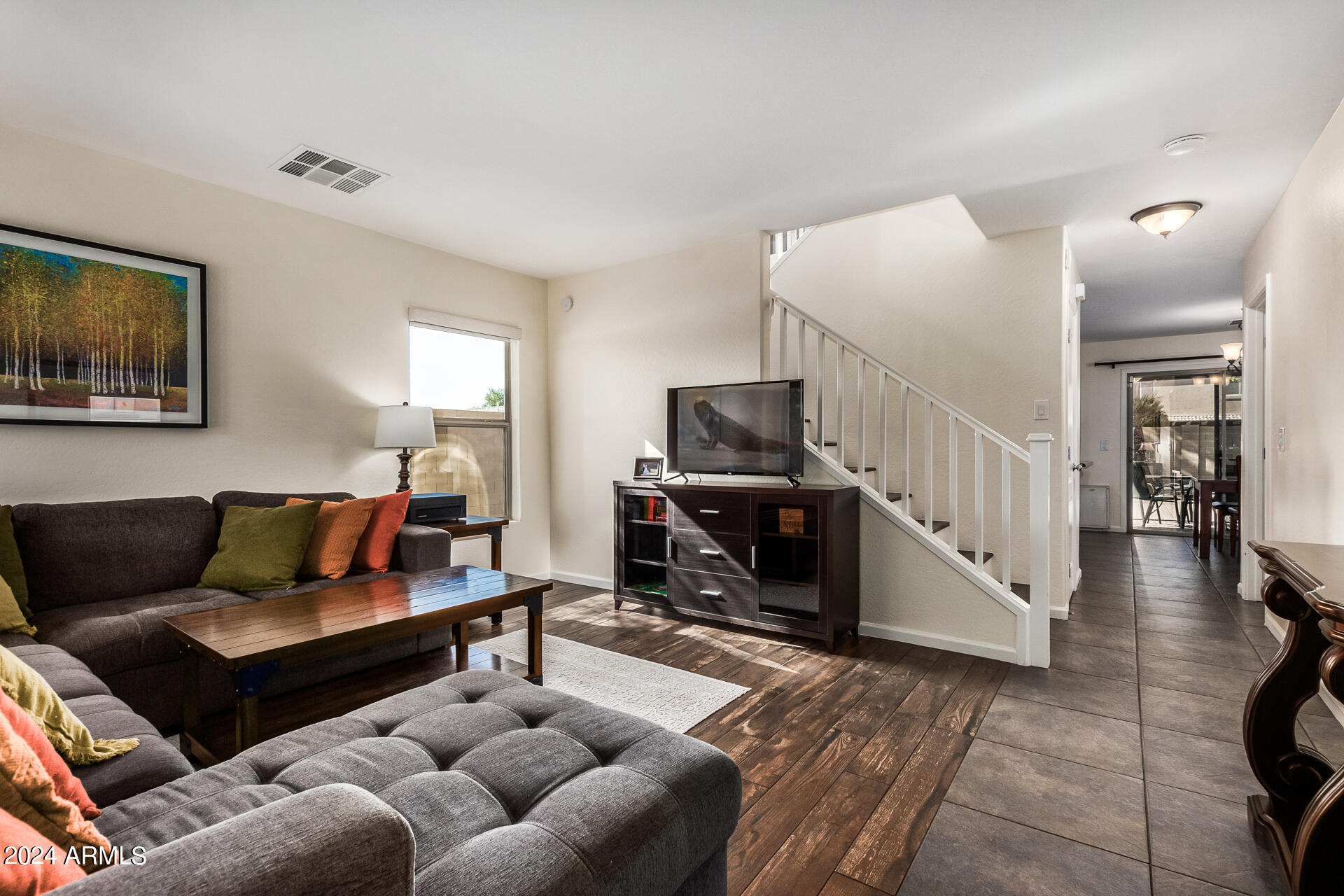 2356 W BARWICK Drive