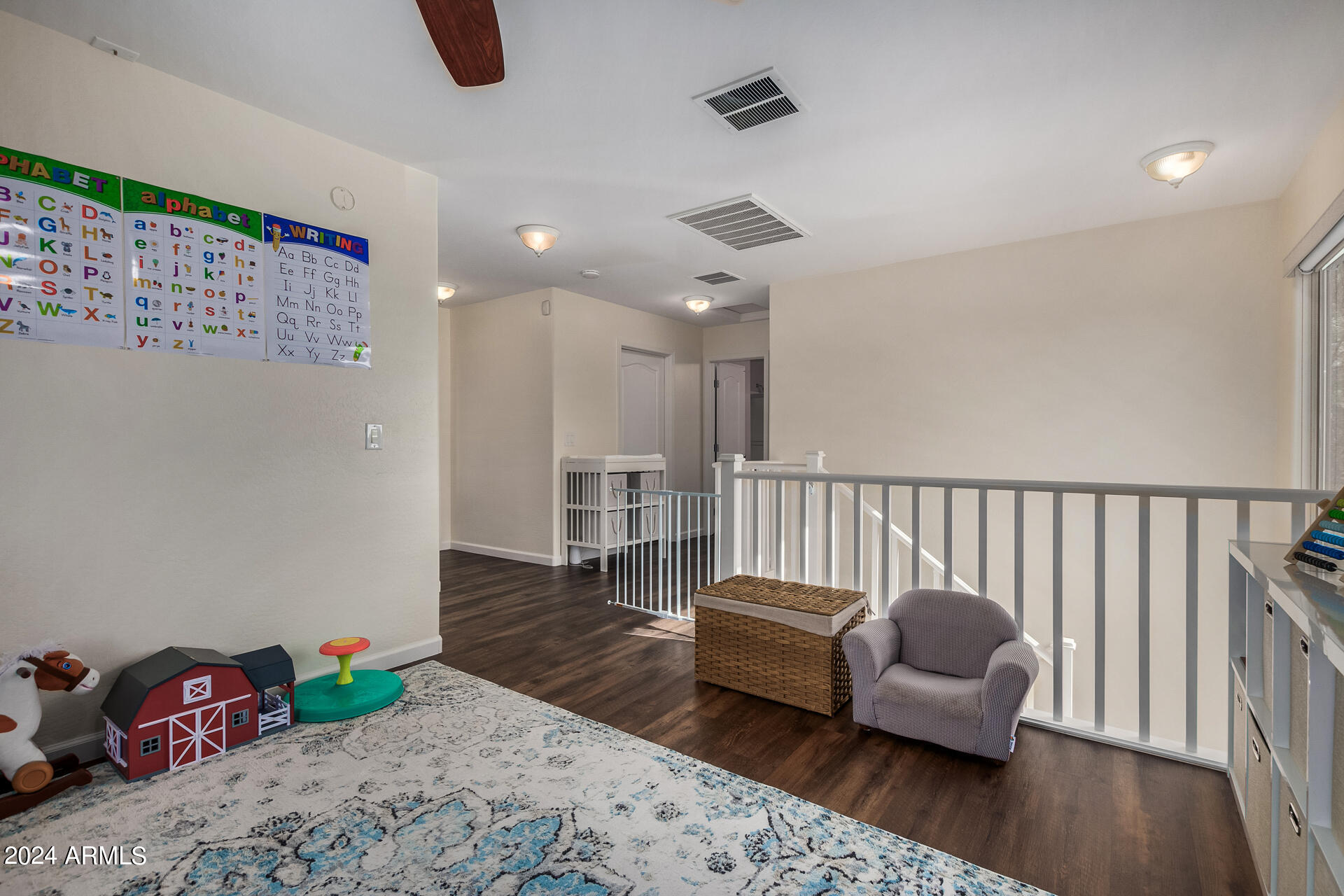 2356 W BARWICK Drive