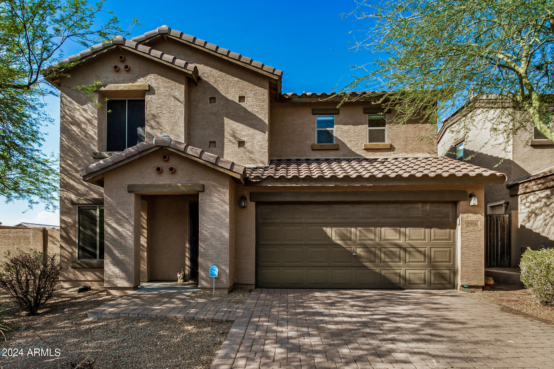 2356 W BARWICK Drive