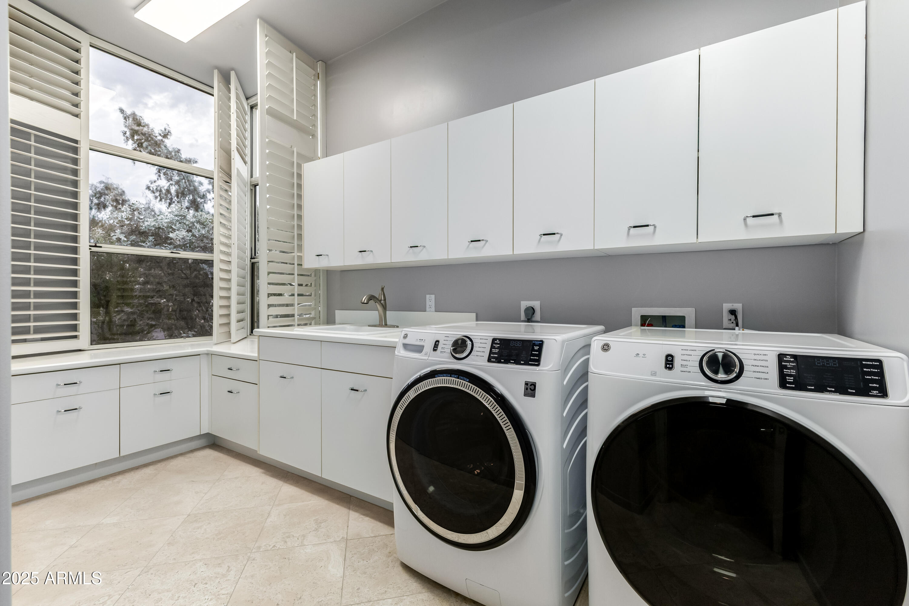 7873 E GOLD DUST Avenue