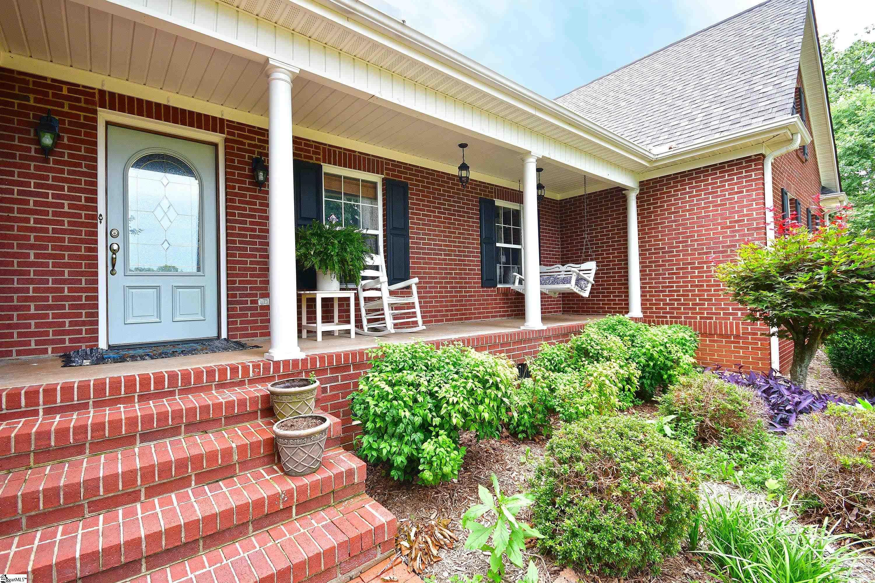 119 Devon Court