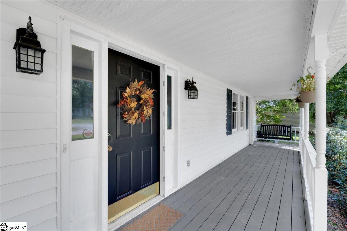112 Wyatt Oaks Court