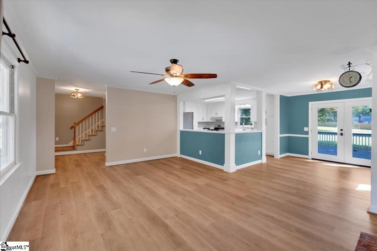 112 Wyatt Oaks Court
