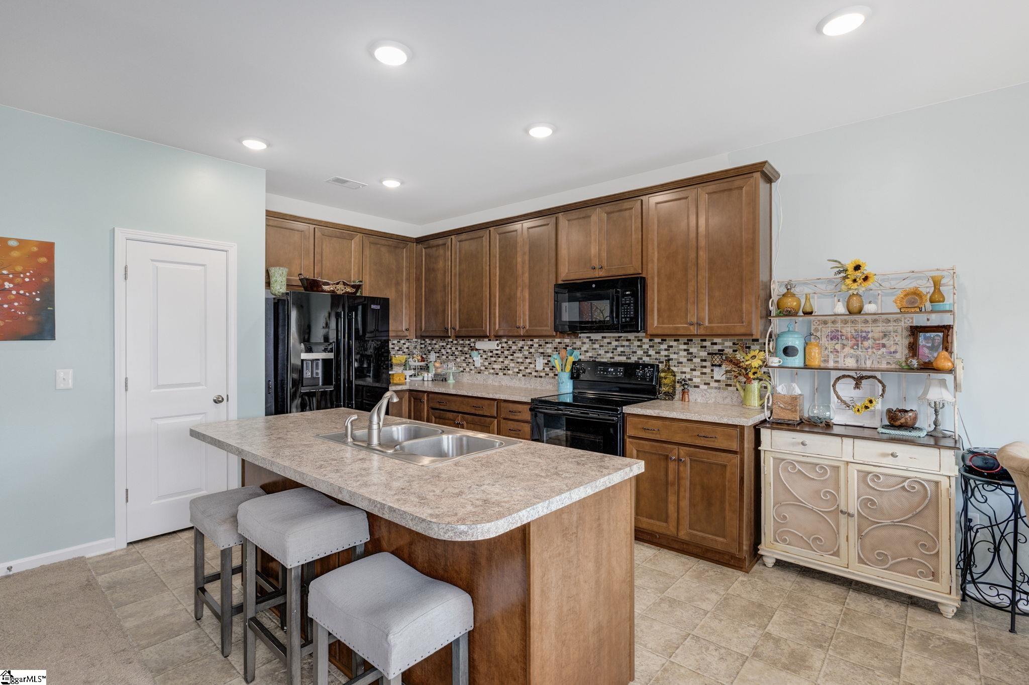 708 Granite Drive
