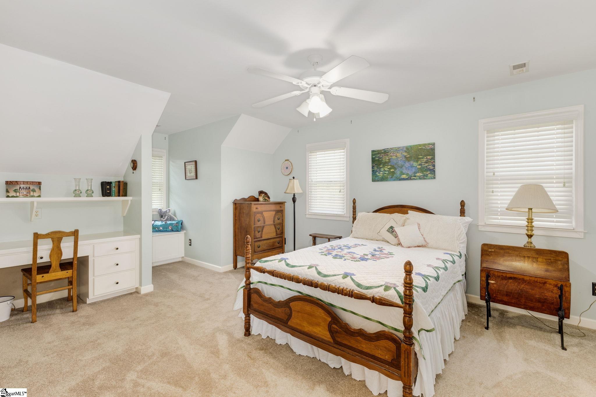 304 Holborne Drive