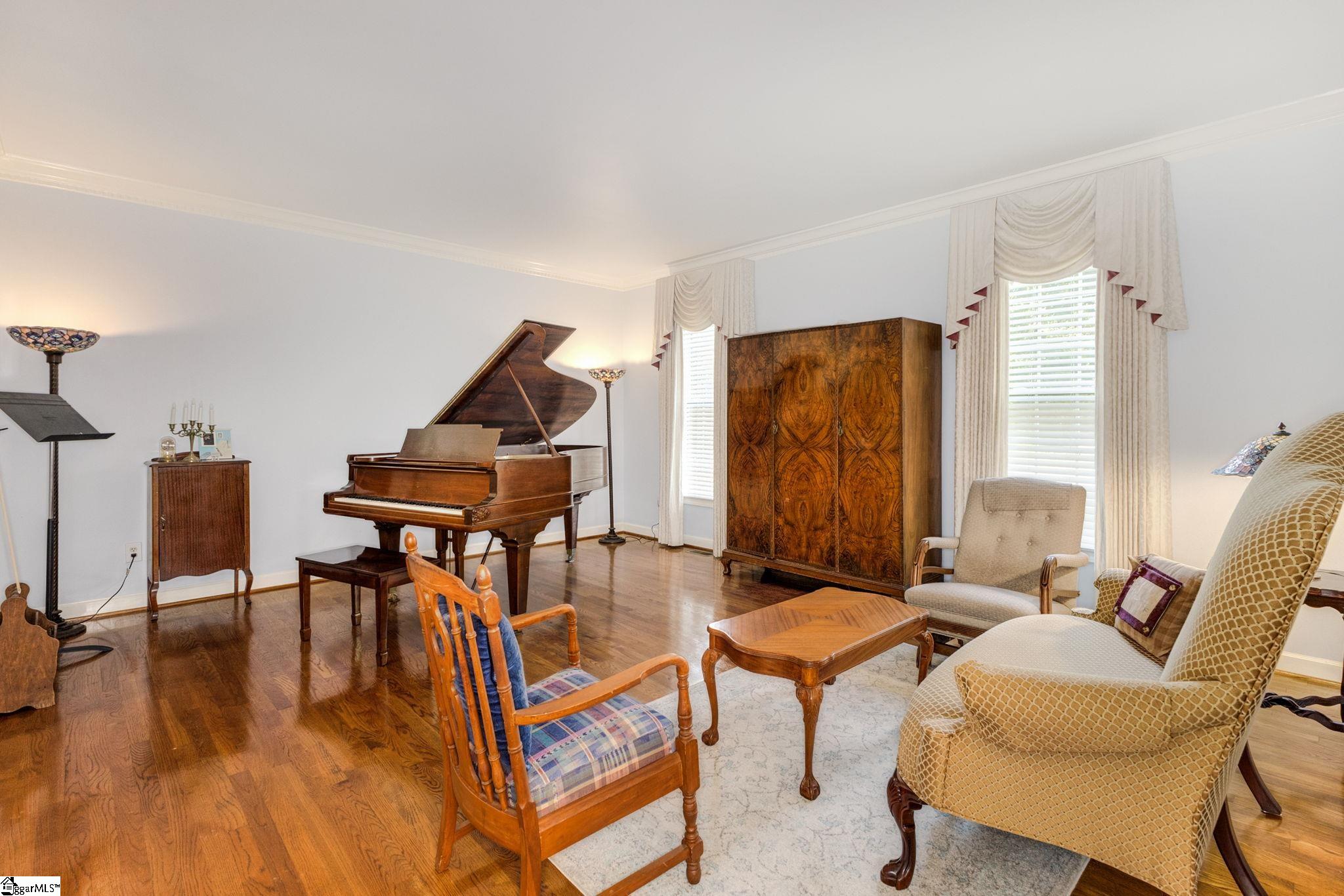 304 Holborne Drive