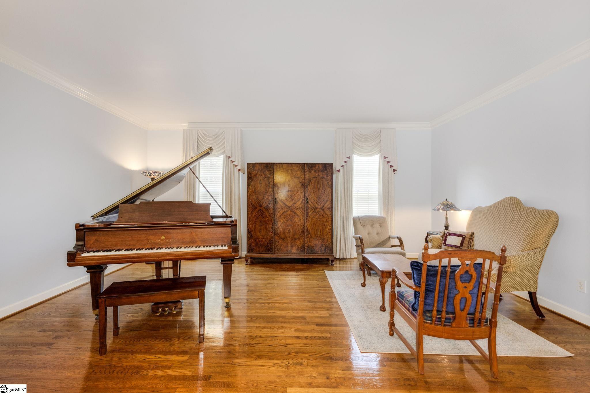 304 Holborne Drive