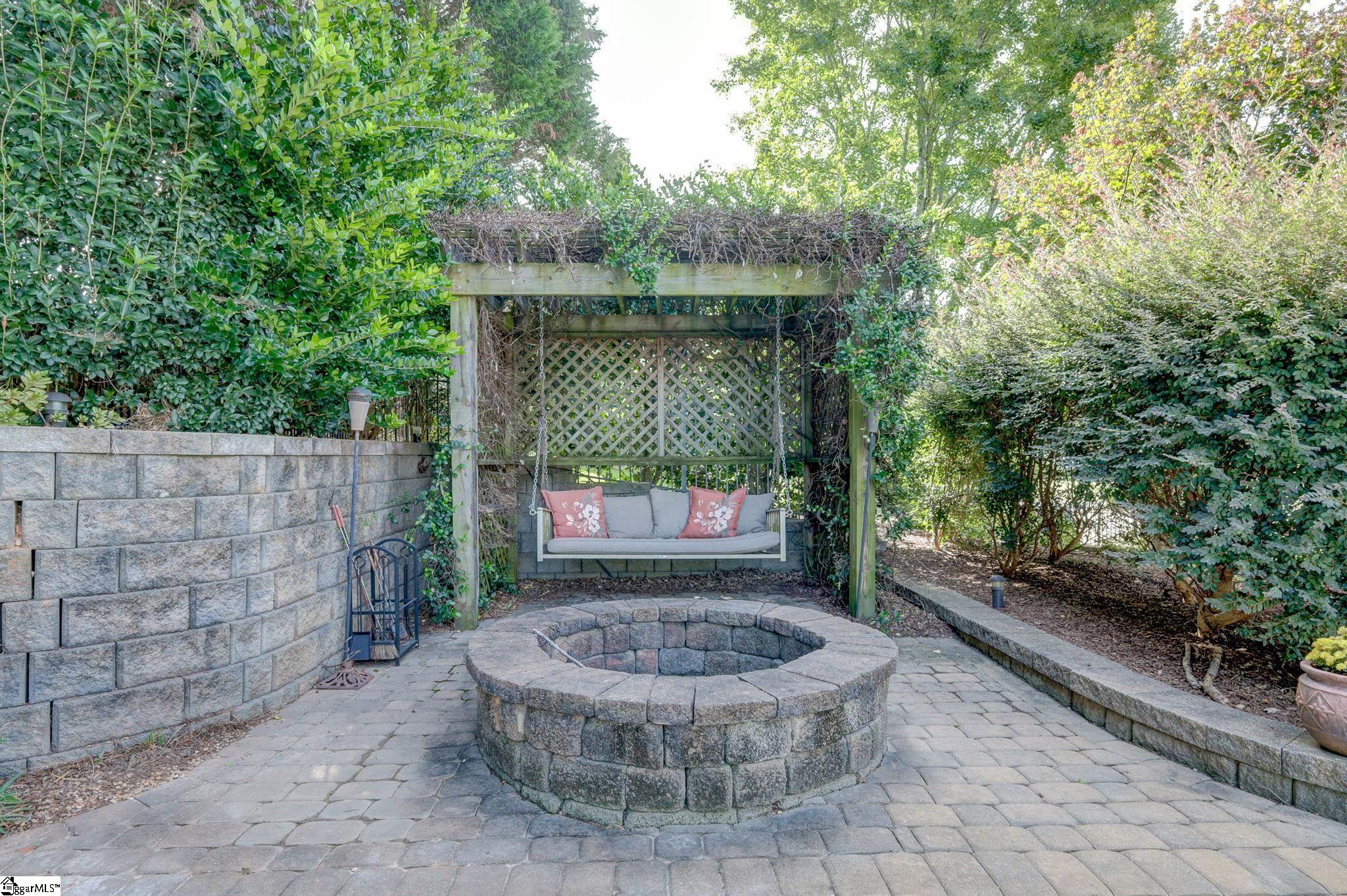 304 Holborne Drive