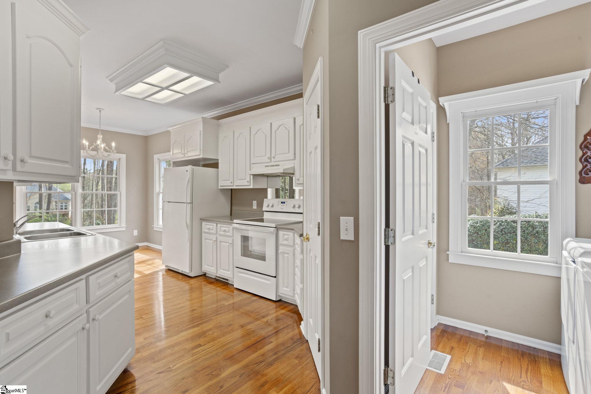 348 Camperdown Court