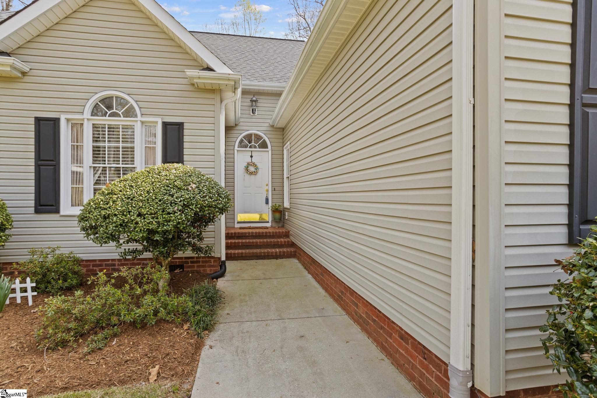 348 Camperdown Court