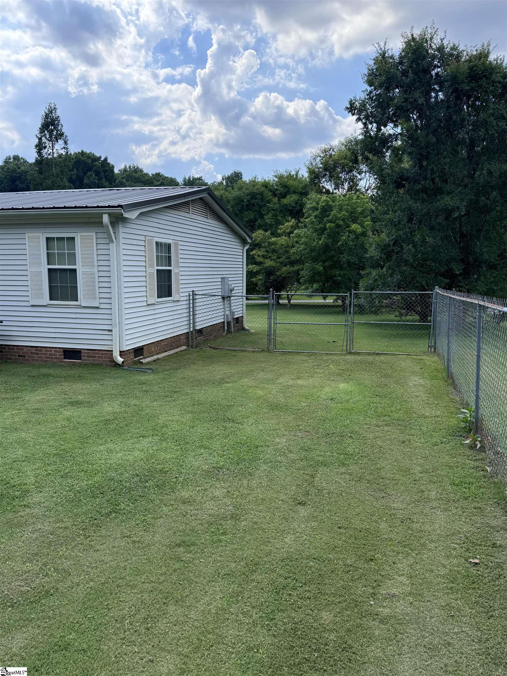 105 Country Estates Drive