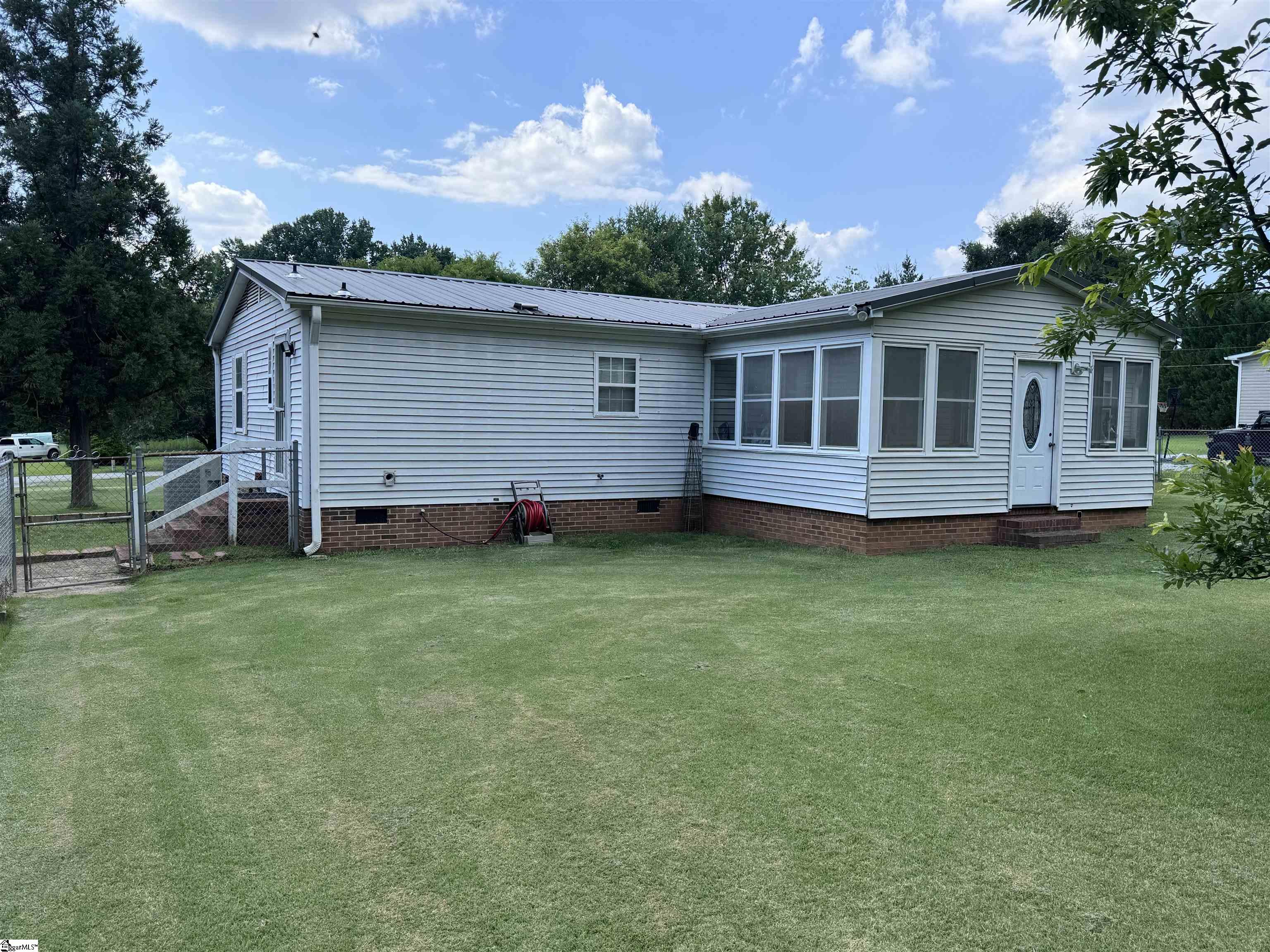 105 Country Estates Drive