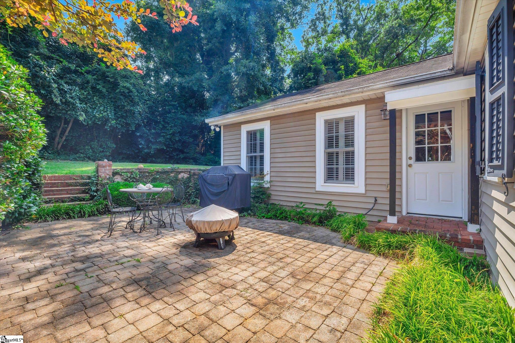 13 Arthur Avenue