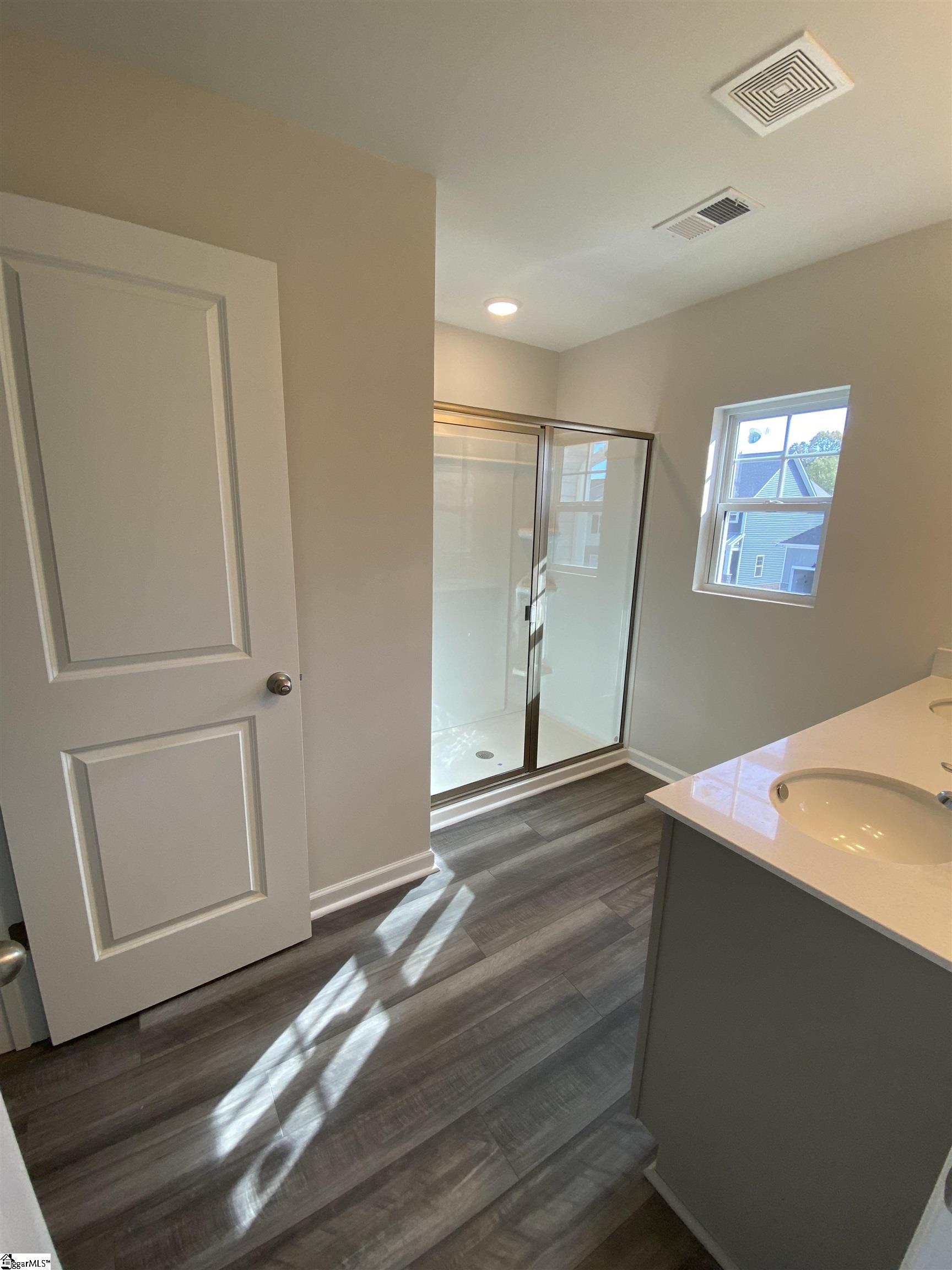 131 Brown Circle