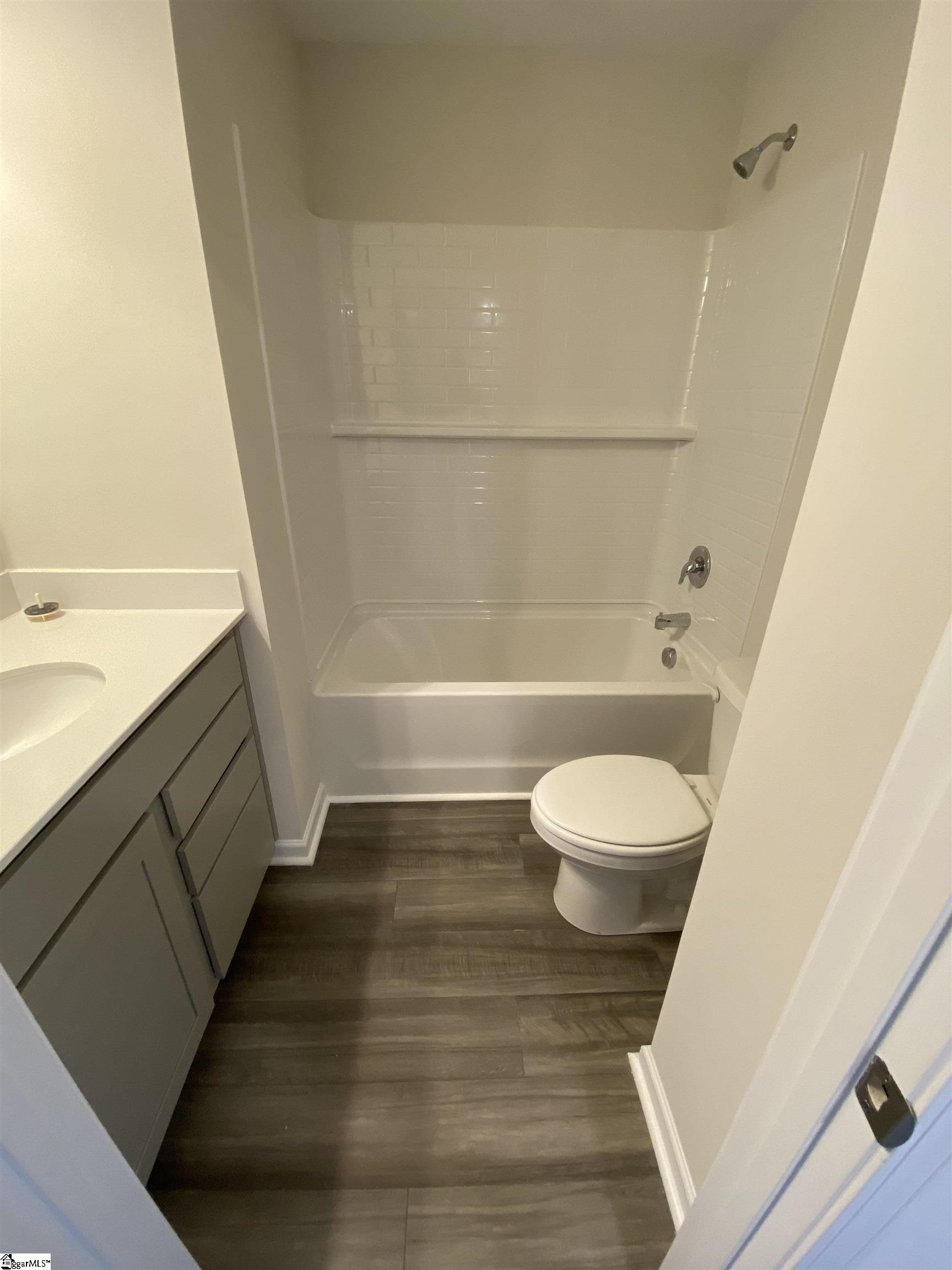 131 Brown Circle