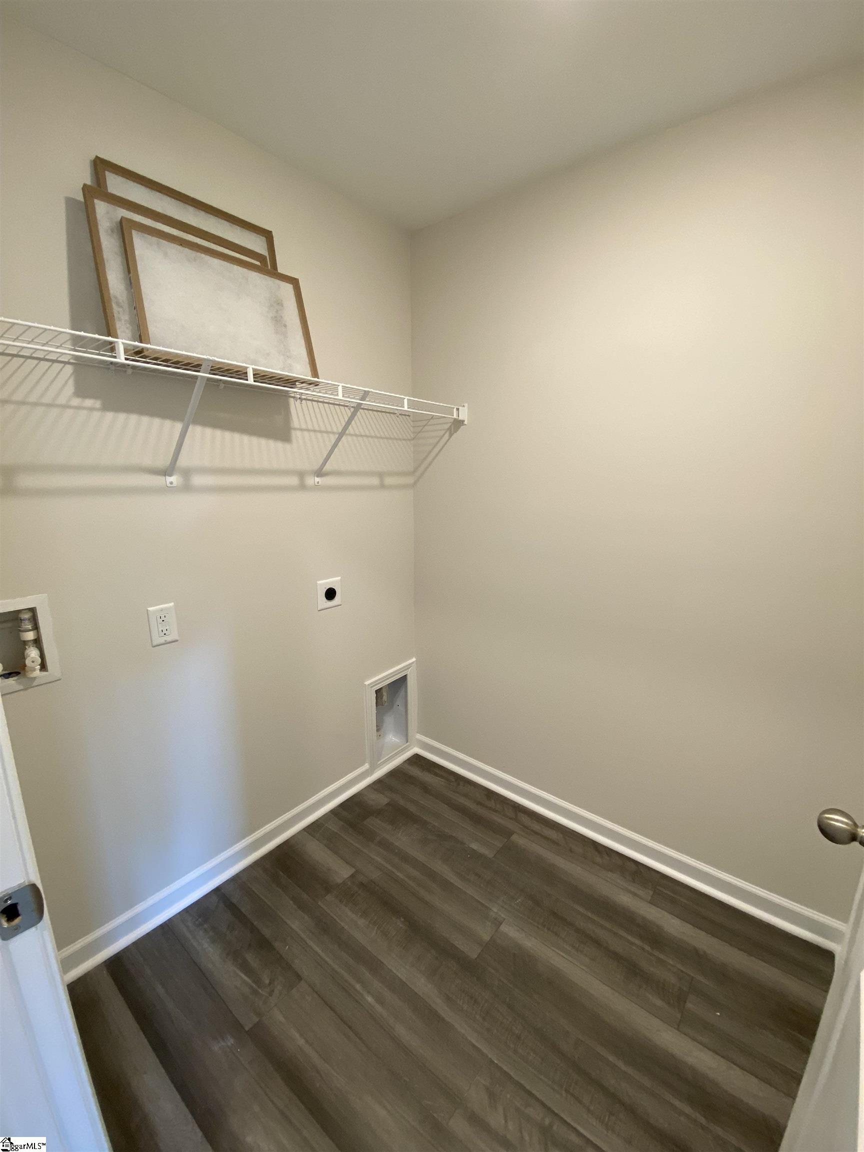 131 Brown Circle