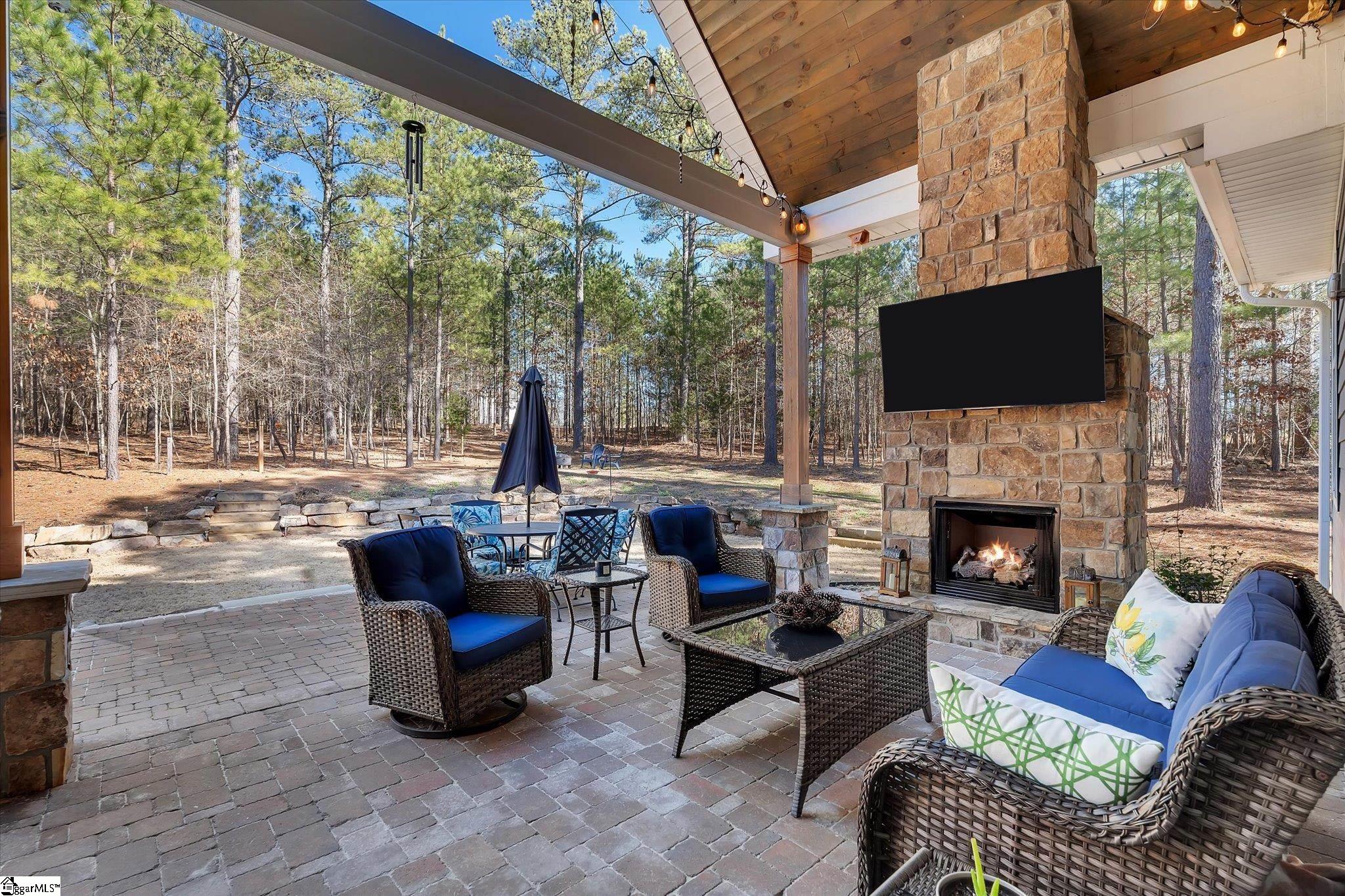 5551 Old Greenville Highway