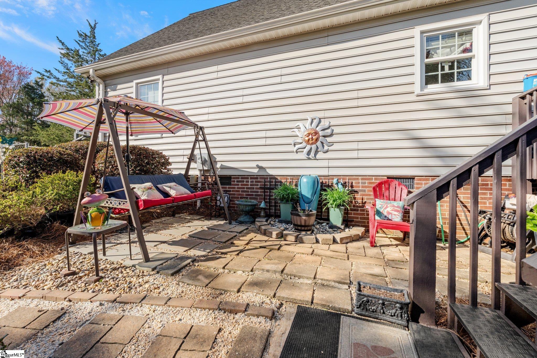 808 Cely Road