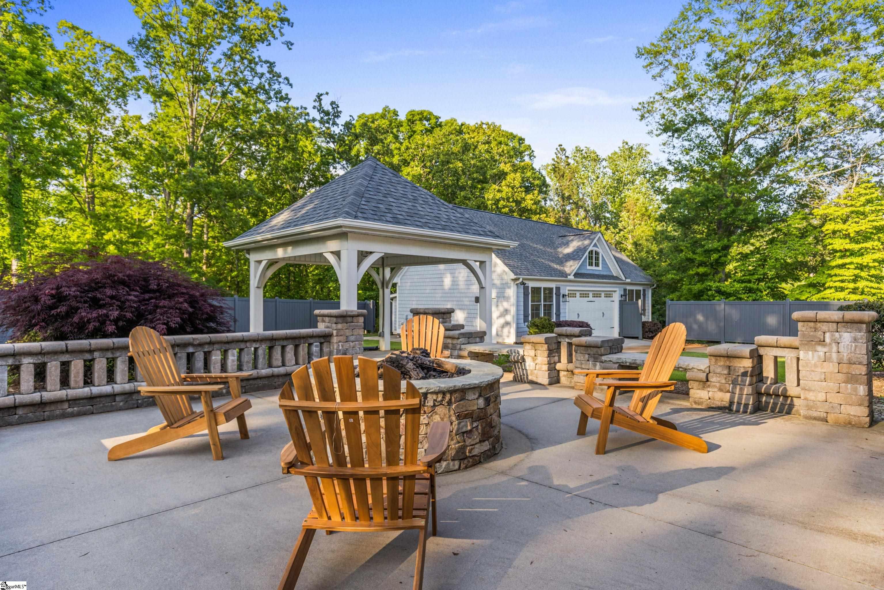 122 Crawford Lake Drive