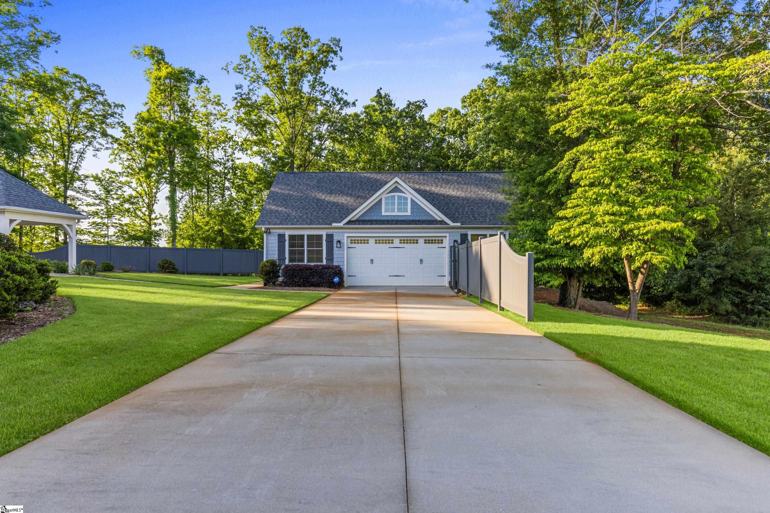 122 Crawford Lake Drive