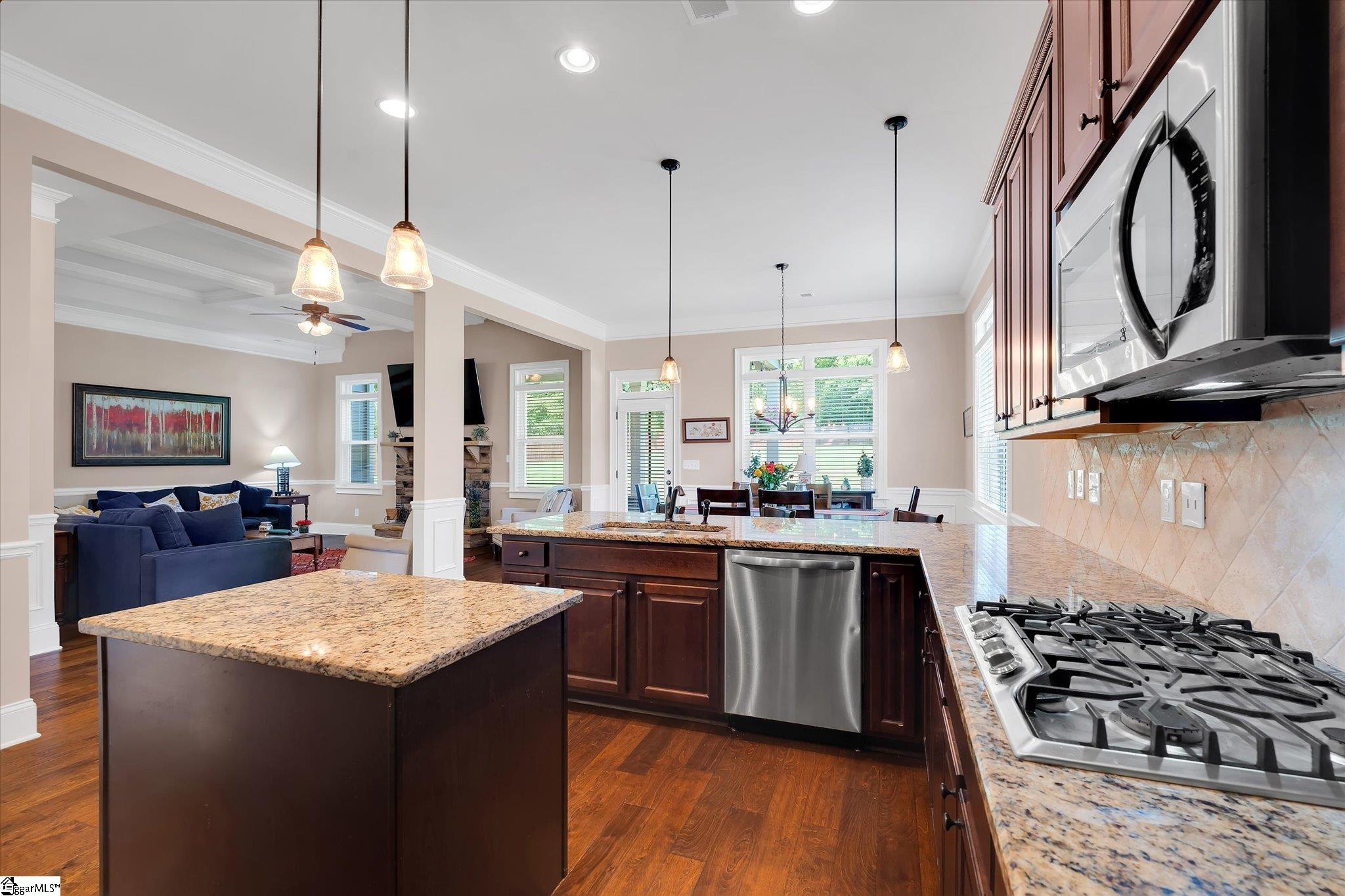 102 James Lake Way
