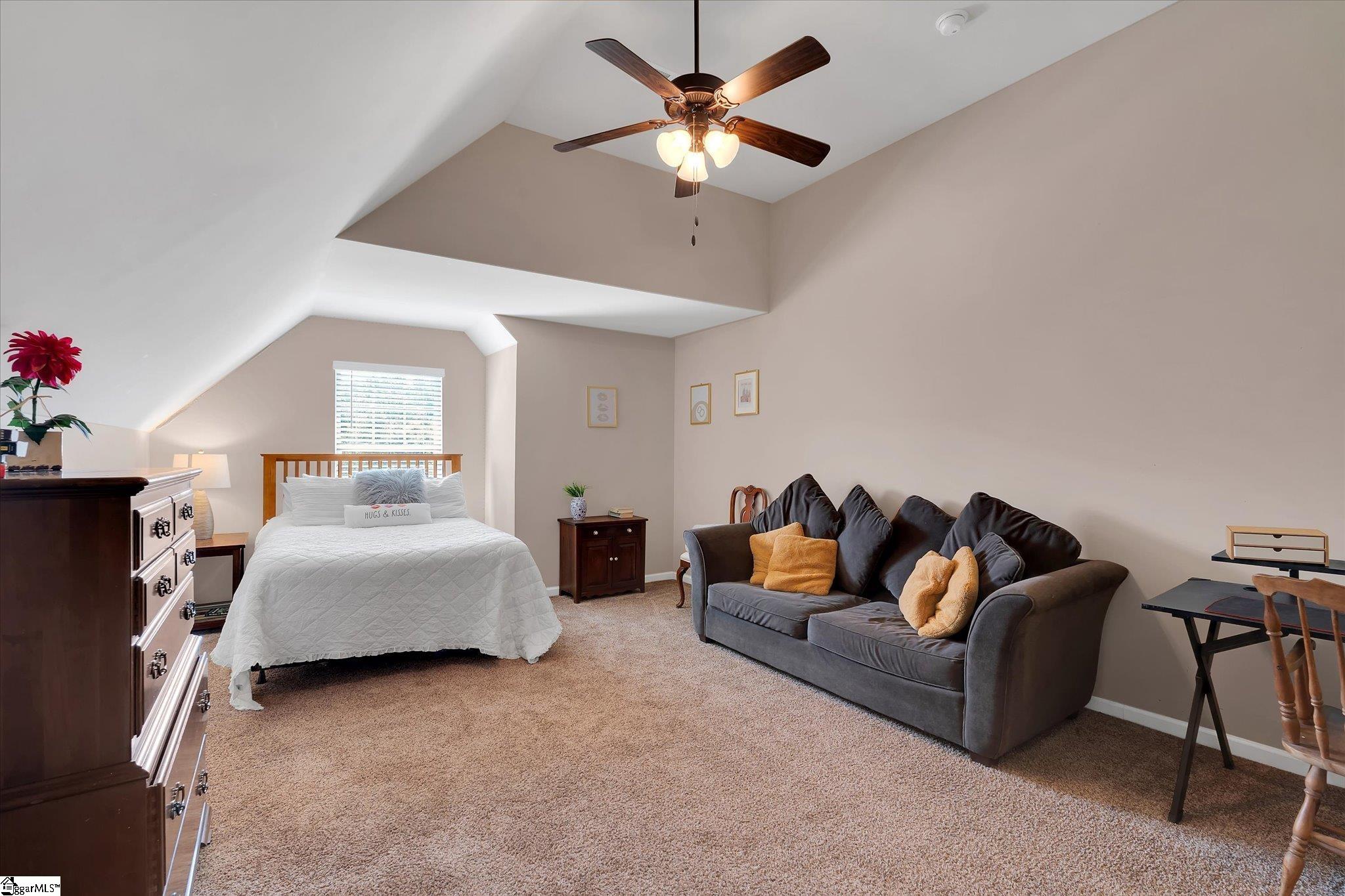 102 James Lake Way