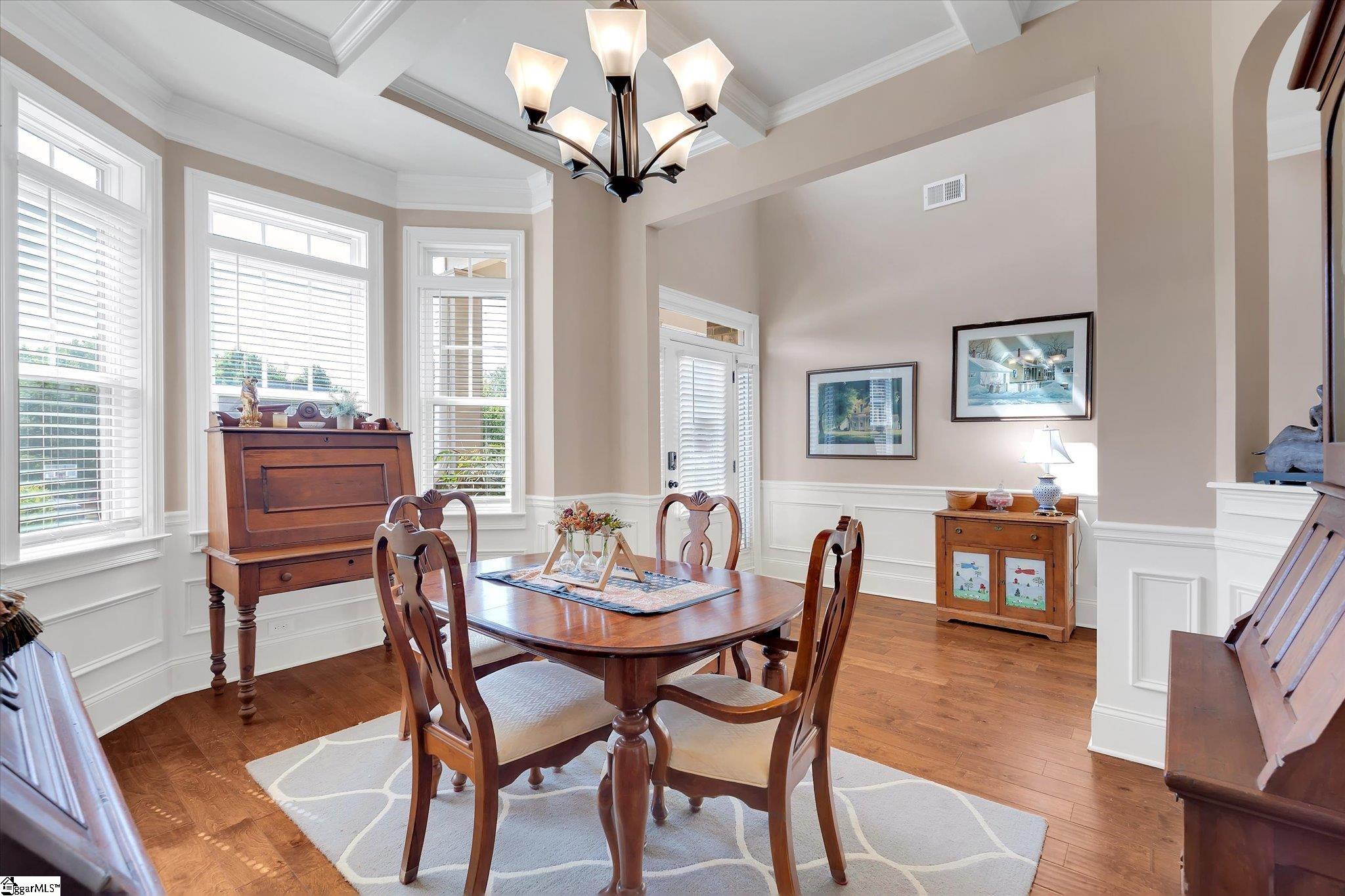 102 James Lake Way