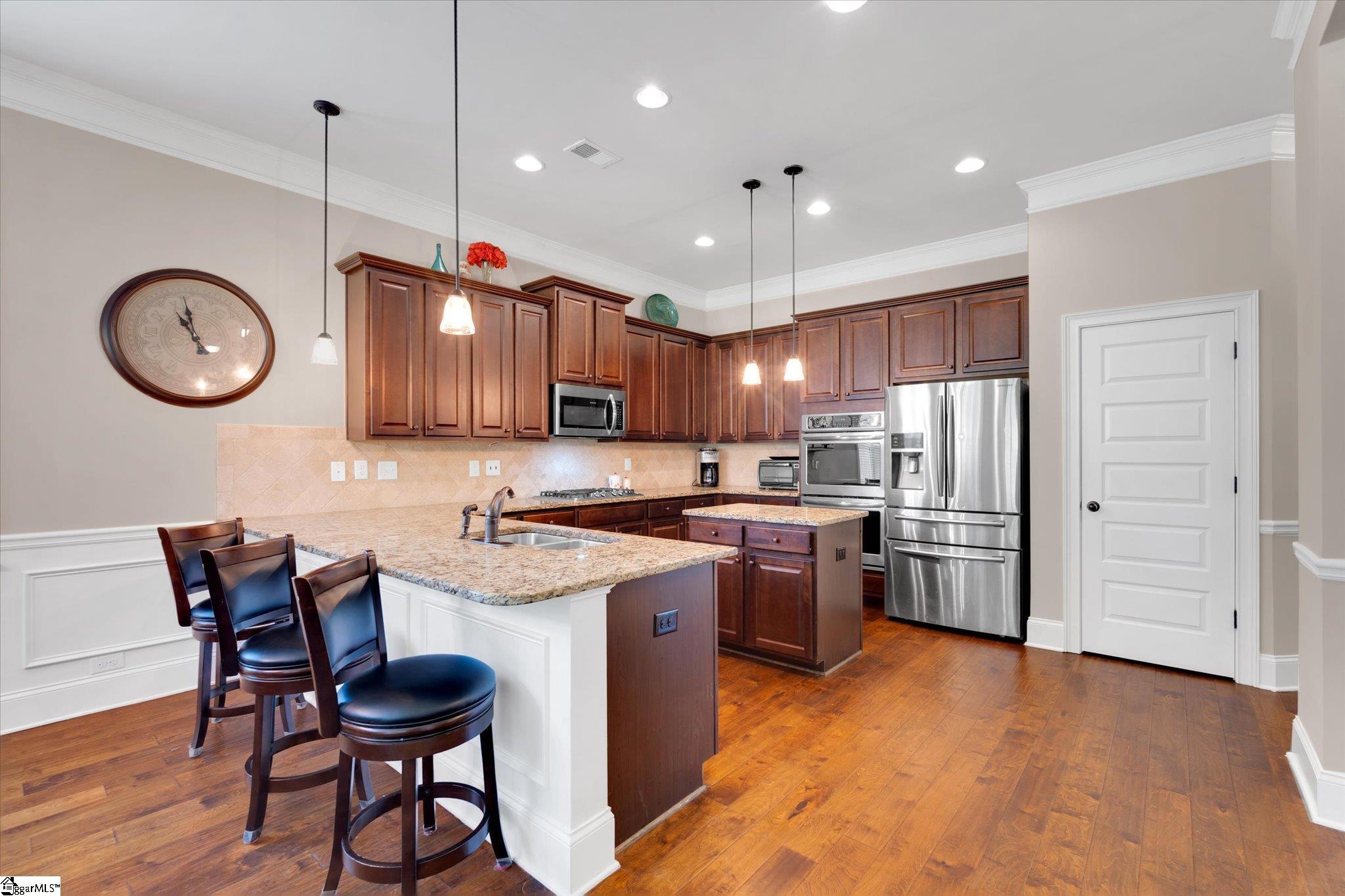 102 James Lake Way