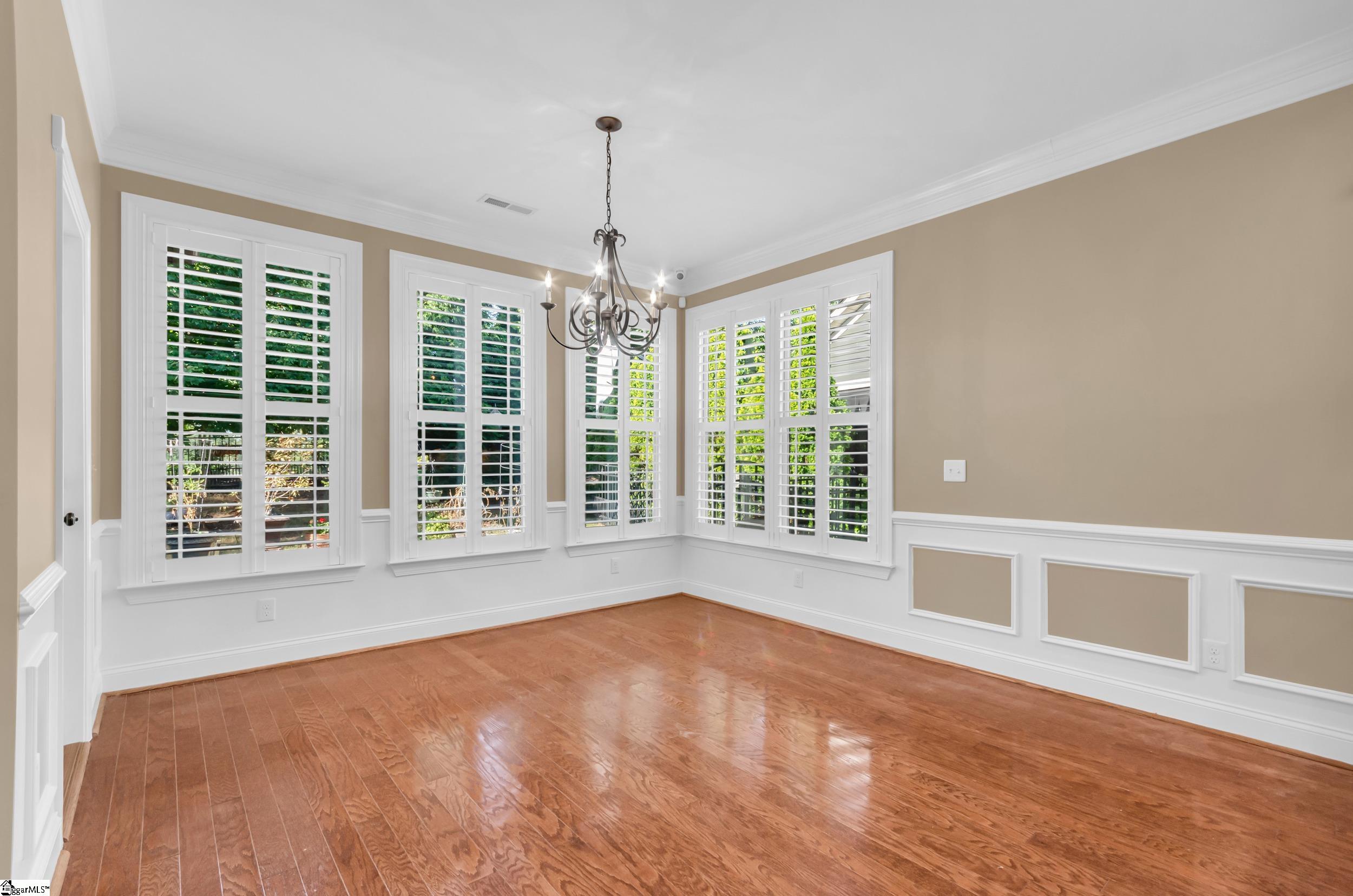 201 Henrydale Drive