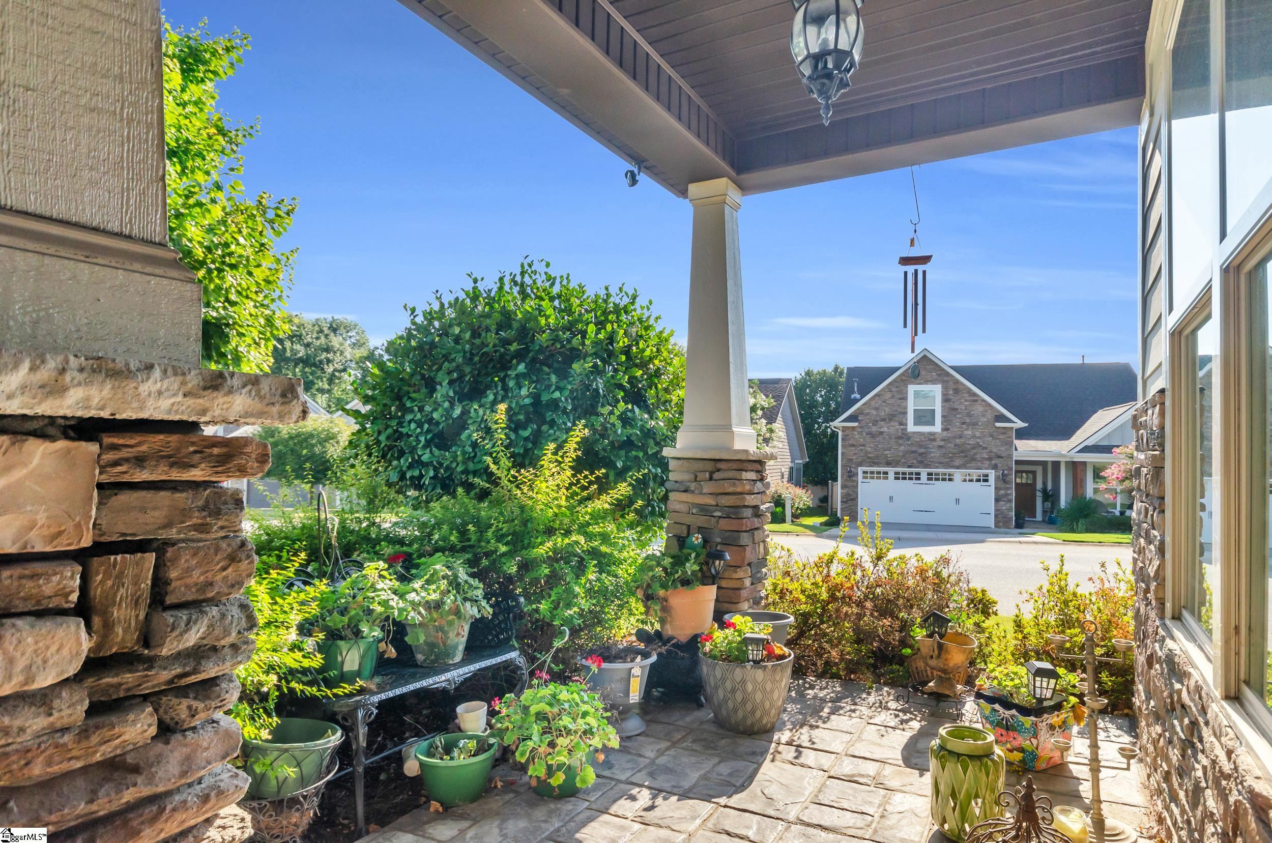 201 Henrydale Drive