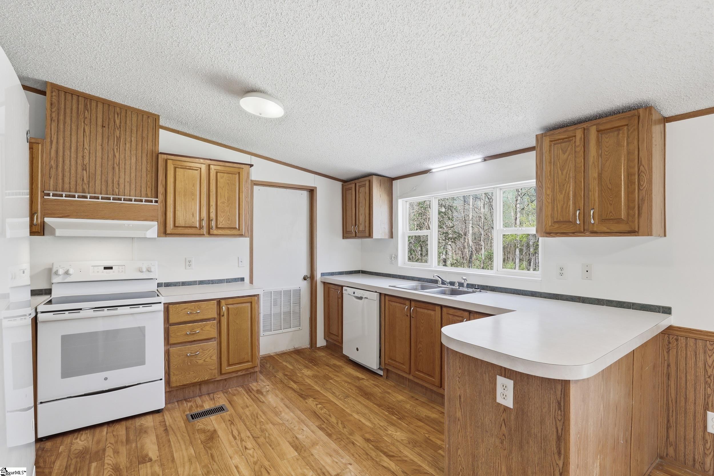 120 Sterling Bridge Road