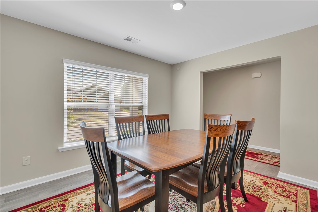 504 Ashwood Way