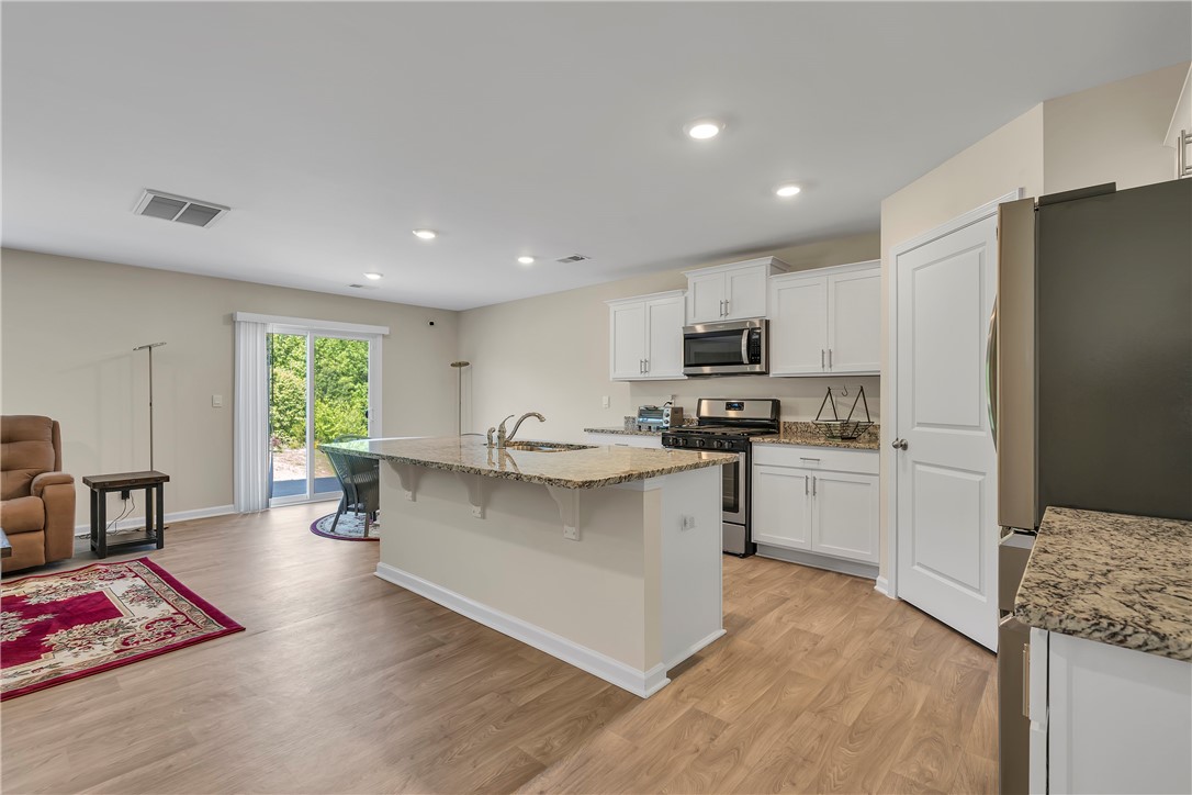 504 Ashwood Way